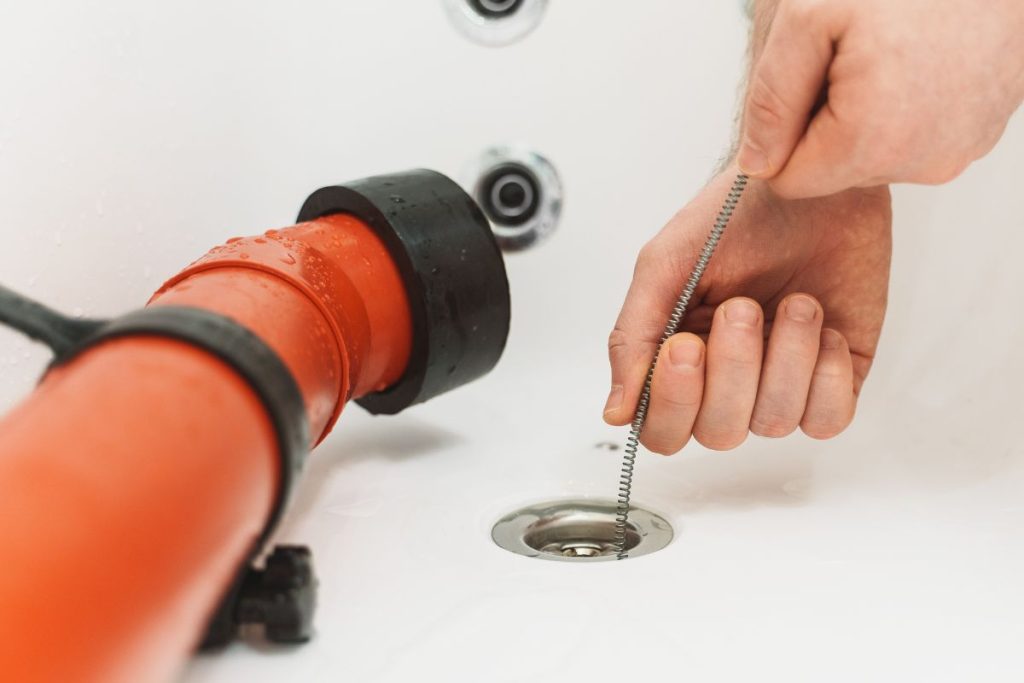 DIY Drain Cleaning: What Works and What Doesn’t